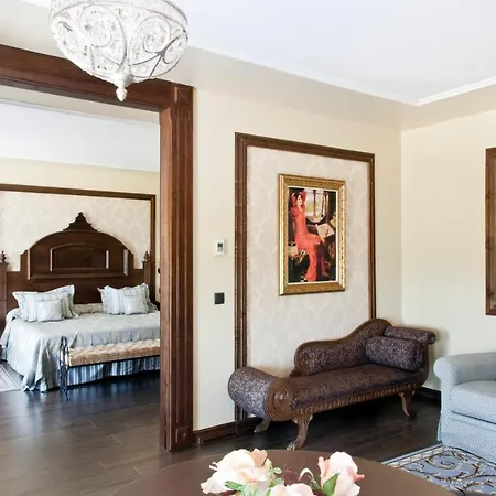 Otel Portaventura Lucy's Mansion - Includes Unlimited Access & Express Wristband To Portaventura Park & Ferrari Land 5*